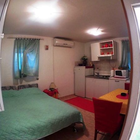 Апартаменты Mini Studio Сплит Экстерьер фото
